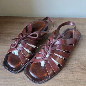 VINTAGE STYLE UNLIMITED FOOTWEAR GENUINE LEATHER LACES FISHERMAN SANDALS SZ 8.5